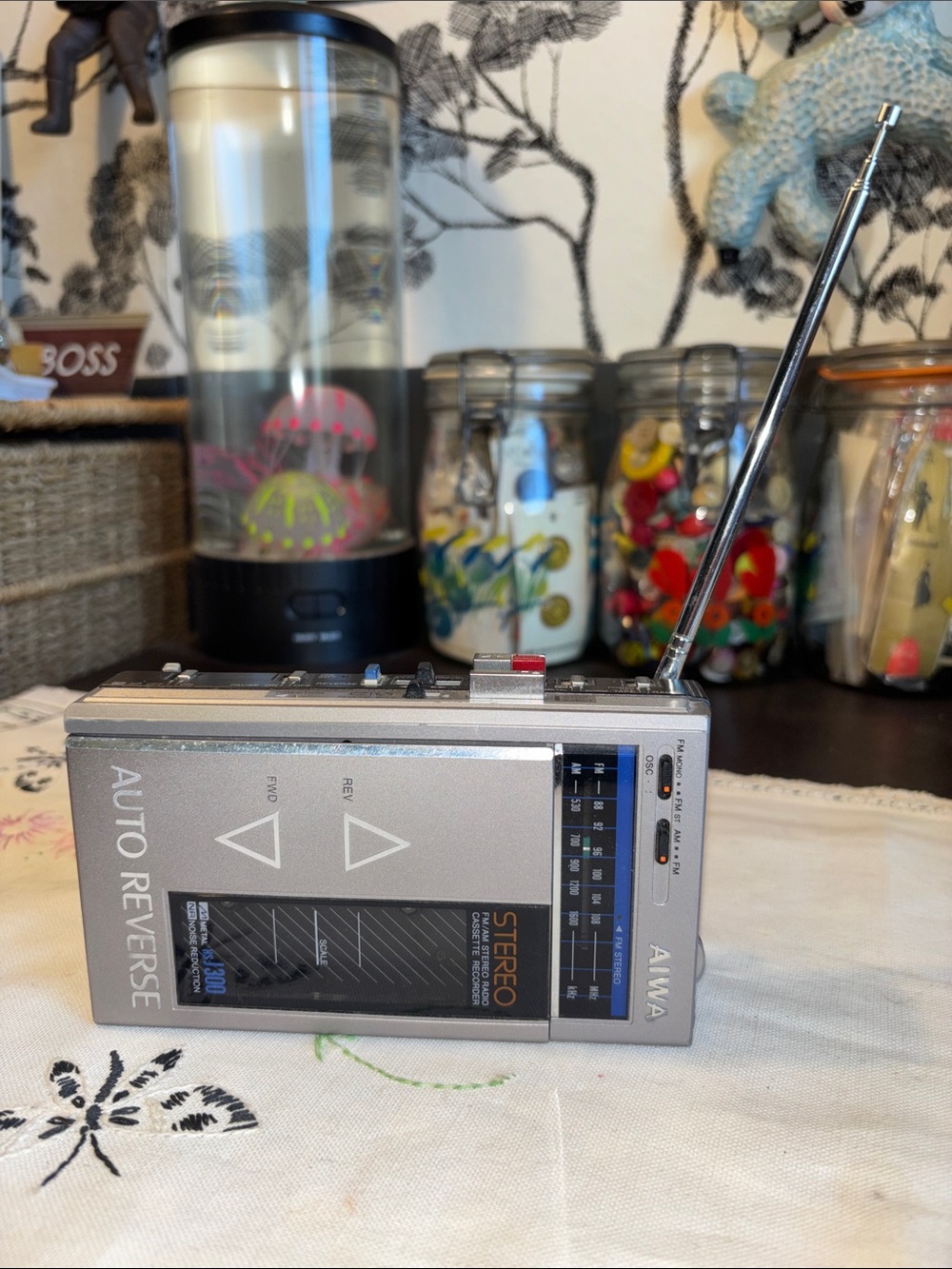 EUC VINTAGE Aiwa Co., Ltd. HS-J300 1980s high-end portable Walkman radio